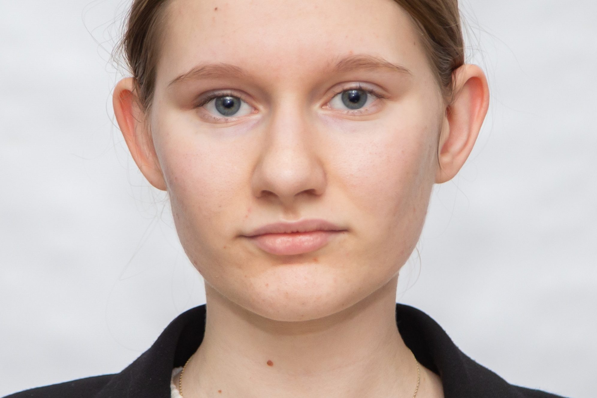 mikroekonomika-ta-makroekonomika_ivanova_foto